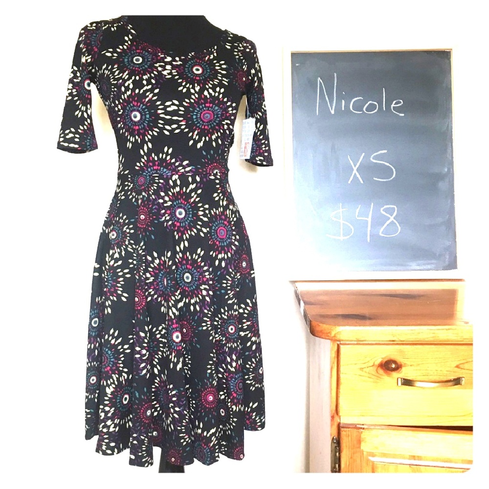 Lularoe nicole xs